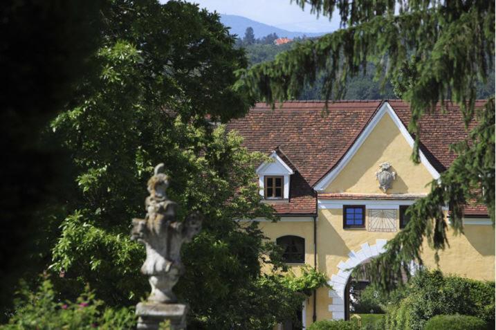 Schlosshotel Obermayerhofen Sebersdorf Ngoại thất bức ảnh