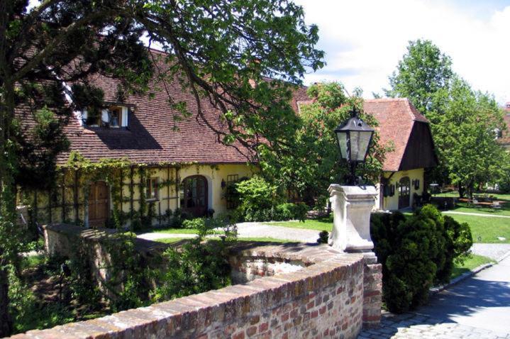Schlosshotel Obermayerhofen Sebersdorf Ngoại thất bức ảnh