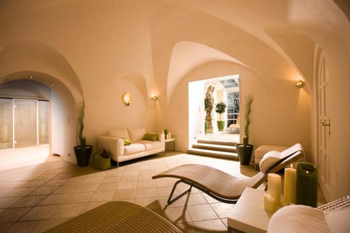 Schlosshotel Obermayerhofen Sebersdorf Ngoại thất bức ảnh