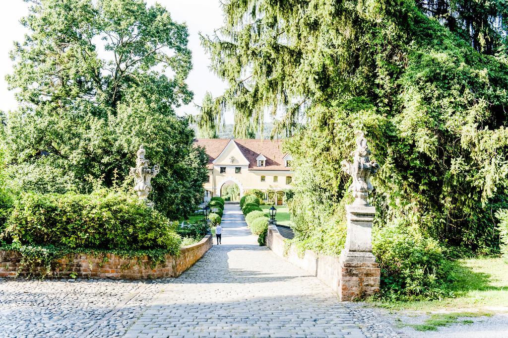 Schlosshotel Obermayerhofen Sebersdorf Ngoại thất bức ảnh